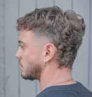 Inilah 5 Gaya Rambut Mullet yang Kembali Tren di Kalangan Pria, Bikin Gaul dan Terlihat Santai