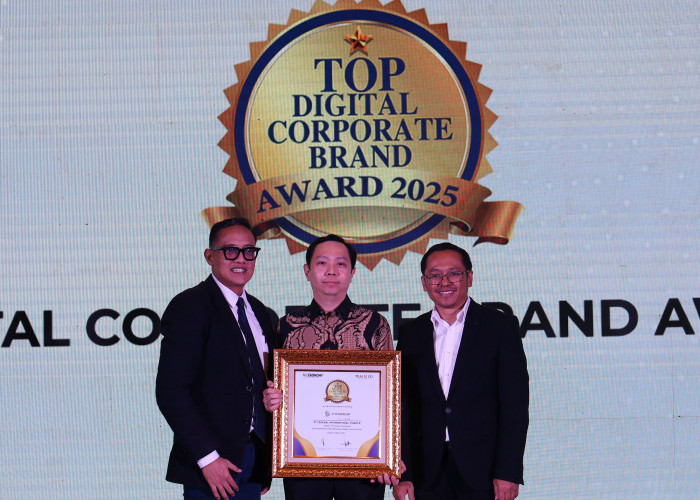 FIFGROUP Raih Penghargaan Top Digital Corporate Brand Award 2025