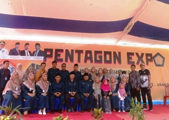Foto bersama saat acara Pentagon Expo X