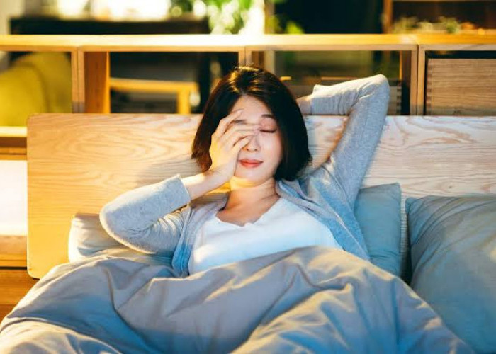 Lakukan 3 Tips Ini Untuk Mengurangi Overthinking Sebelum Tidur, Relaksasi Sejenak Salah Satunya, Yuk Coba! 