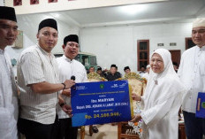 Hadiri Takziah, Walikota Serahkan Dokumen 4 In 1