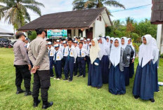 Polsek Maje gelar Police Goes to School di SMP Negeri 33 Kaur