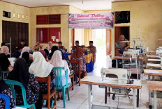 Prioritas, Disnakertrans Kabupaten Kaur Gelar Pelatihan Menjahit dan Sablon