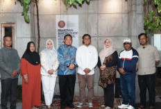 Kadis Pendidikan Kota Bengkulu  Hadiri Pembukaan Pameran Foto Handmade