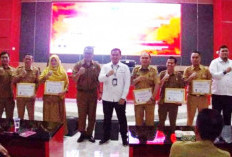 Bengkulu Utara Terima Penghargaan Predikat Kepatuhan Standar Pelayanan Publik