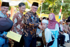 Wisuda Khatam Alqur'an dan Hadis 16 Santri di Pondok Pesantren Madinatul Akhyar