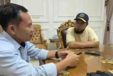 Ditagih Janji Turunkan Pajak BBM Oleh Wartawan, Helmi Hasan Siap Realisasikan PBBKB jadi 5 Persen