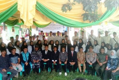 Pelantikan Pengawas TPS se-Kecamatan Maje Kabupaten Kaur