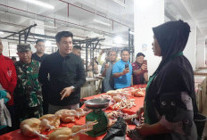 Bupati ASA Sidak Pasar Purwodadi Arga Makmur, Pastikan Harga Pokok Stabil dan Stok Aman