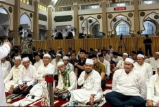 Majelis Taklim Merah Putih Resmi Dilantik, Gubernur Helmi Ajak Bersinergi Wujudkan Bengkulu yang Religius.....