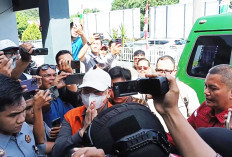 Mantan Gubernur dan Sekdaprov Bengkulu Ditahan Ditempat Berbeda