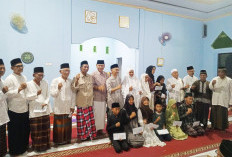 Safari Ramadhan, Wabup Kaur Abdul Hamid Santuni Anak Yatim dan Bantu Masjid Al Ikhlas