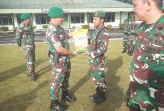 Dandim 0408 BS/Kaur Berikan Reward Kepada Prajurit yang Berprestasi