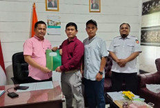 Pengawas Rekam Pidato Oknum Anggota BPD Pondok Lunang yang Diduga Kampanyekan Paslon Bupati