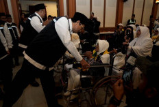 Menteri Agama Lepas Kloter Perdana Jamaah Haji Indonesia