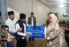 Meski Hujan Deras, Walikota Bengkulu Sempatkan Hadiri Takziah Malam ke-3