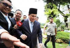 Presiden Lantik Erick Thohir Jadi Menpora, Djamari Chaniago Jadi Menkopolkam