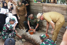 4 Warga Nakau Terima Bantuan Rehabilitasi RTLH Kodam II Sriwijaya