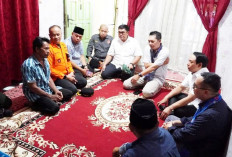 Walikota Bengkulu dan Asdep Kemenparekraf Kunjungan dan Beri Santunan ke Keluarga Kapal Karam