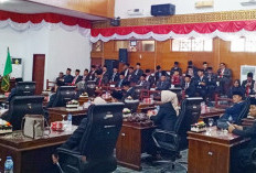 Paripurna Usul Calon Pimpinan Definitif DPRD Kaur, Kader Golkar Ketua DPRD 