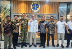 Bupati Kaur Kunjungi Kemenhub RI Dalam Rangka Percepatan Realisasi Bus Sekolah & Pengembangan Pelabuhan Linau