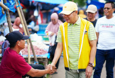 Rohidin Mersyah Tampung Keluhan Warga Soal Kenaikan Pajak dan Keamanan Pasar