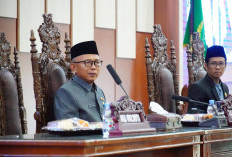 Rapat Paripurna, Fraksi DPRD Setujui 7 Raperda untuk Dibahas Lebih Lanjut