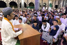 Ustaz Abdul Somad Diserbu Jamaah di Mukomuko, Lapangan MTQ dan Mesjid Agung Meluber 