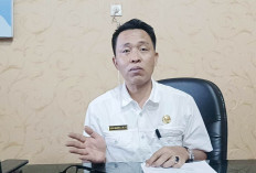 Transformasi Digital Pendidikan, Disdikbud Bengkulu Selatan Salurkan Layar Interaktif ke 30 Sekolah