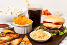 Sangat Berpengaruh Pada Kesehatan, Ini 8 Makanan Tidak Sehat