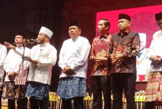 Berkomitmen Lestarikan Budaya, Bupati Kaur Hadiri Pembukaan Festival Tabut 2025 di Provinsi Bengkulu