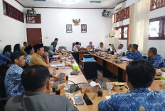 Komisi II DPRD Kaur Rapat Banggar Bersama TAPD Membahas APBD Tahun Anggaran 2026