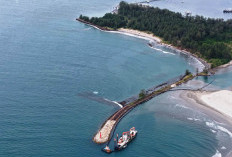 Pengerukan Alur Pelabuhan Pulau Baai Bengkulu Dimulai, Target Minus 12 Meter