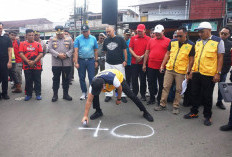 Komitmen Peningkatan Pembangunan Infrastruktur, Bupati Arie Titik Nol Rekonstruksi Jalan Pasar Purwodadi