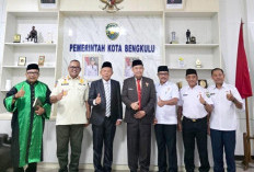 Pj Sekda Kota Bengkulu Melantik Kadis Kelautan dan Perikanan