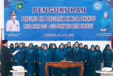 Dedy Wahyudi Lantik Pengurus Tim Penggerak PKK Kota Bengkulu
