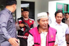 Mantan Bupati, Ketua DPRD dan Sekda Ditetapkan Tersangka