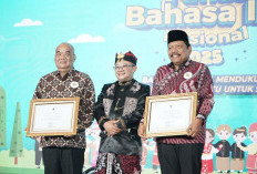 Bengkulu Raih Penghargaan Kesatria Bahasa di Festival Bahasa Ibu Nasional