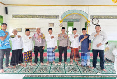 Kapolsek Enggano Safari Jum'at di Masjid Jamik Nurul Falah Desa Malakoni