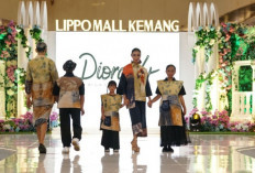 4 Model Difabel Tampil dengan Balutan Karya Setara di Fashion Show