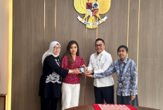 Setelah Diprotes, Istana Akhirnya  Kembalikan ID Peliputan yang  Ditarik dari Wartawan CNN