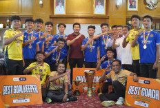 Raih Champions Futsal Series Bengkulu 2025, Bupati Berikan Apresiasi kepada Tim Futsal SMAN 1 BU