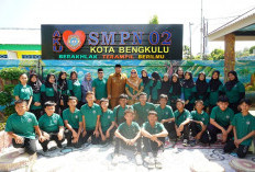 Wawali Lepas Siswa-siswi Peserta Lomba Robotik