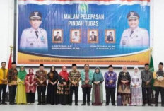 Dedy-Ronny Beserta Istri Hadiri Acara Pindah Tugas Pejabat Tinggi di Pendopo Merah Putih