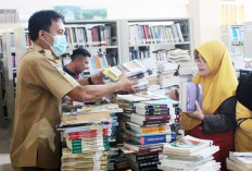 DPK Provinsi Bengkulu Rutin Lakukan Stock Opname Bahan Pustaka di Perpustakaan Daerah 
