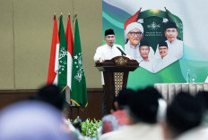 Gus Yahya Kecewa,  Banyak Pejabat Ngaku NU
