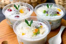 Murah dan Lezat, Yuk Coba 5 Tempat Berburu Takjil di Bandung yang Wajib Dikunjungi Menjelang Berbuka Puasa