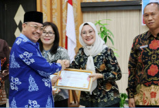 Pemda BS Mendapat Juara Kedua Terbaik Dalam Penyelenggaraan SDI