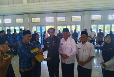 Penyerahan SK 87 CPNS Formasi tahun 2024, Bupati Kaur Sampaikan Arahan Pentingnya Integritas dan Kolaborasi