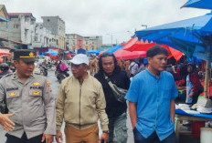 Plt Kadis Perindag Imbau Pedagang yang Berjualan di Trotoar  Masuk Semua ke Los